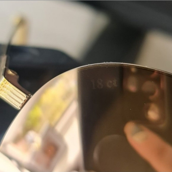 SOLD!! Victoria Beckham Aviator Sunglasses 18ct Gold 62mm S119 × 118ct - Picture 6 of 12